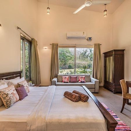 Saffronstays Roselle, Malavli - Pet-Friendly Pool Villa With Modern Interiors Lonavala Esterno foto